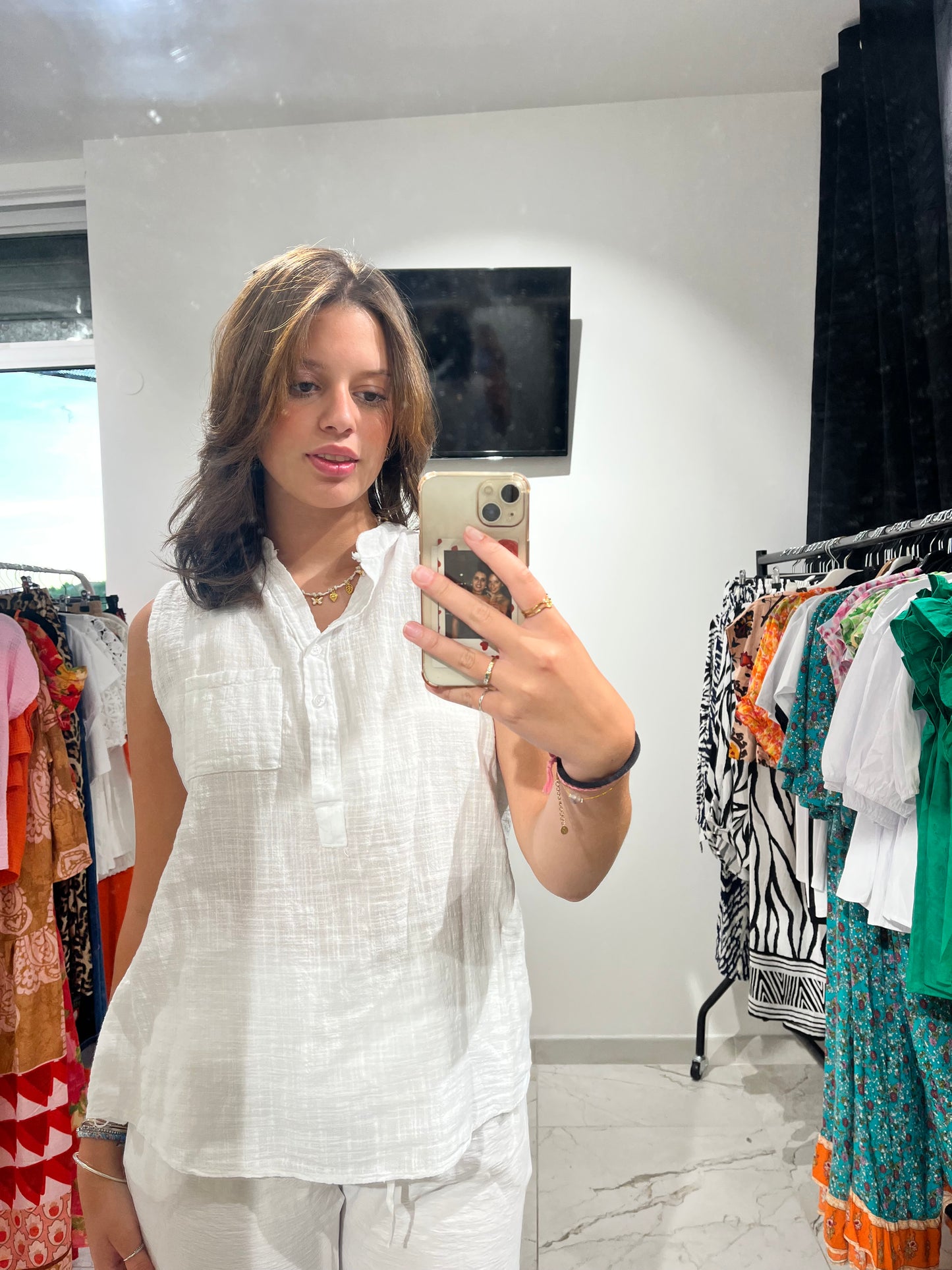 Chemise sans manches