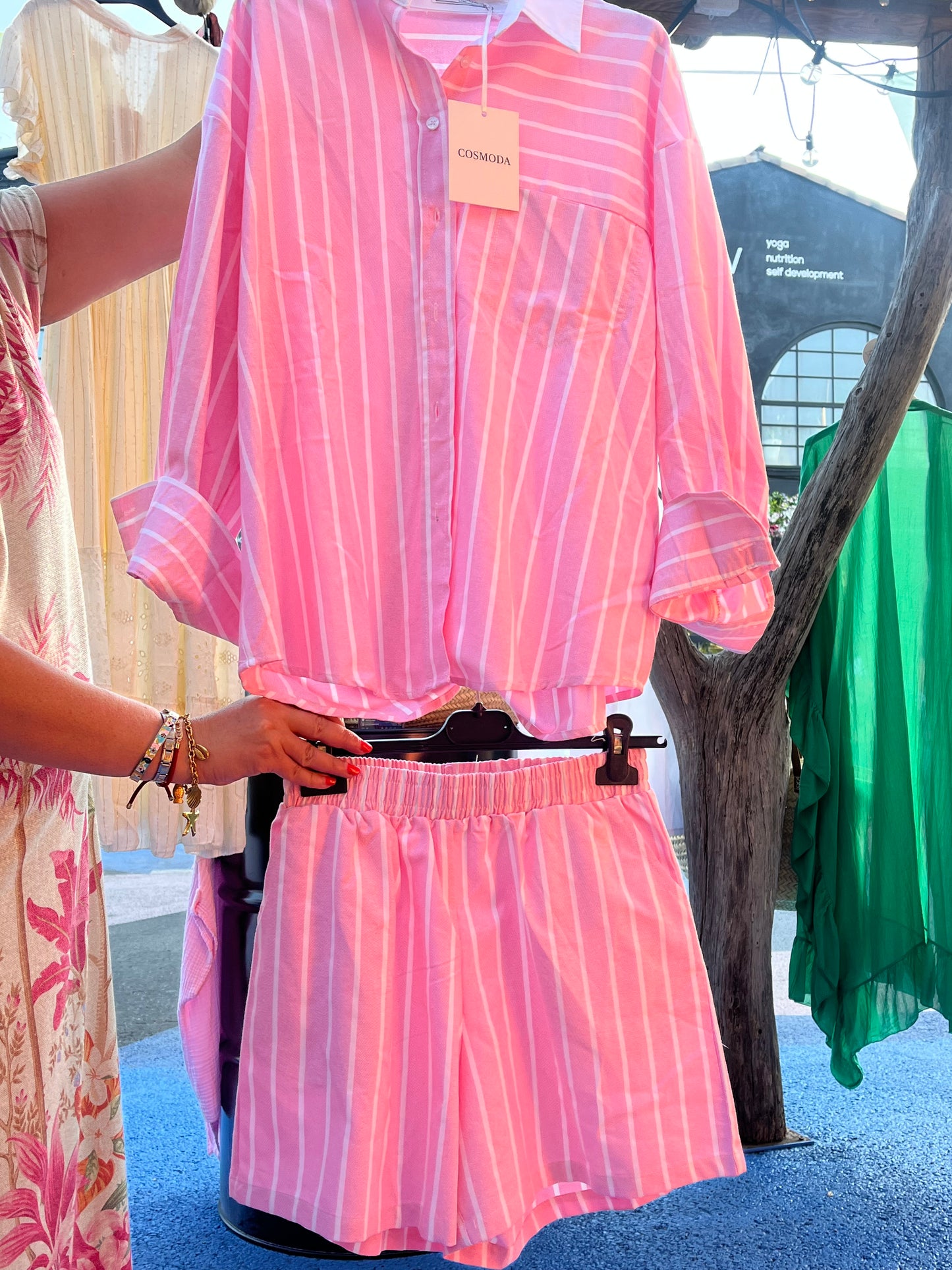 Ensemble short et chemise