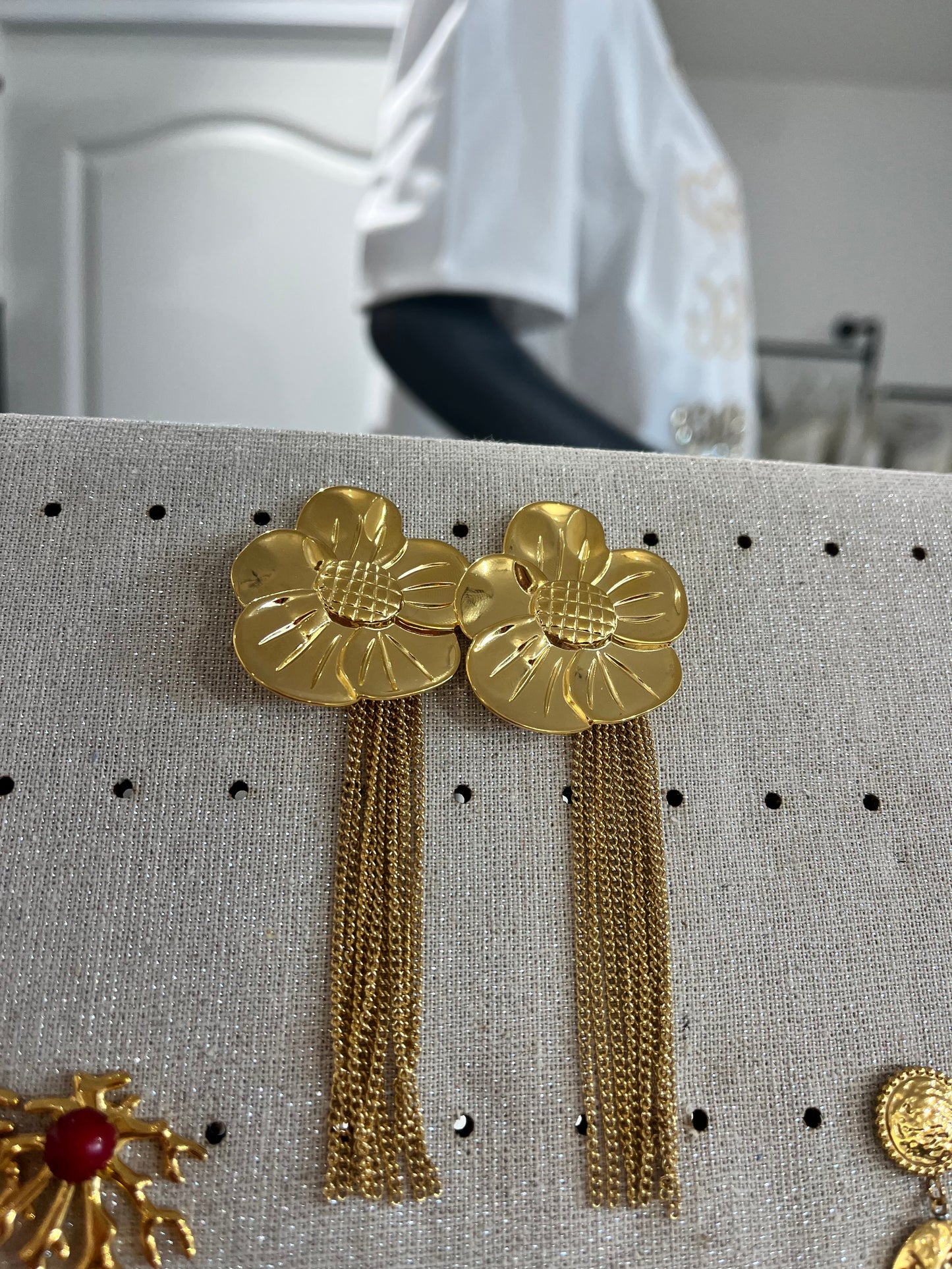 boucles fleurs avec pendentif