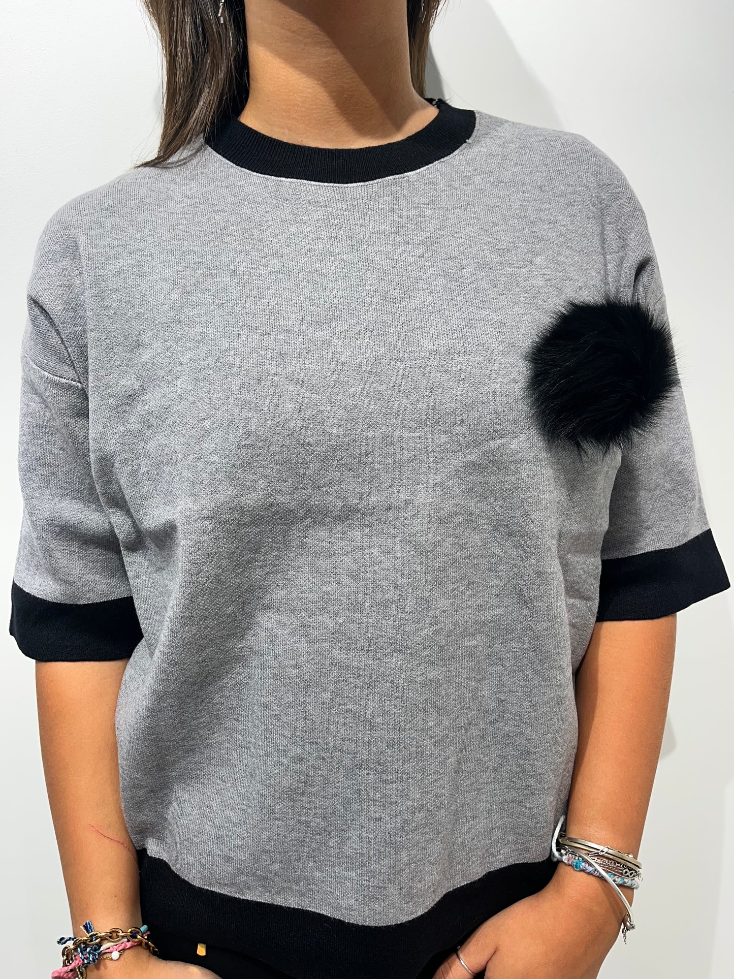 T-shirt ponpon