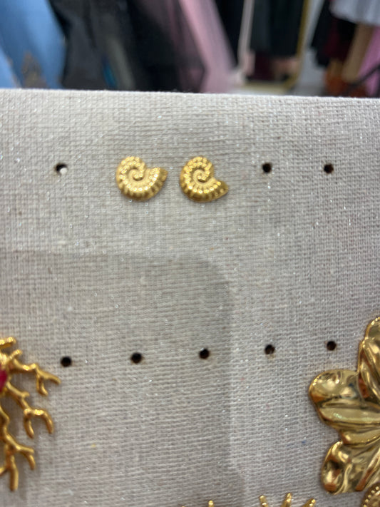 boucles coquillages