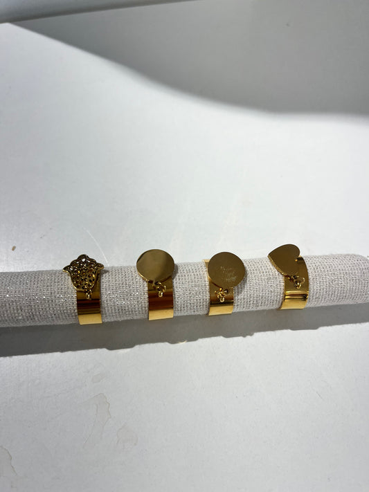 bagues avec pendentifs
