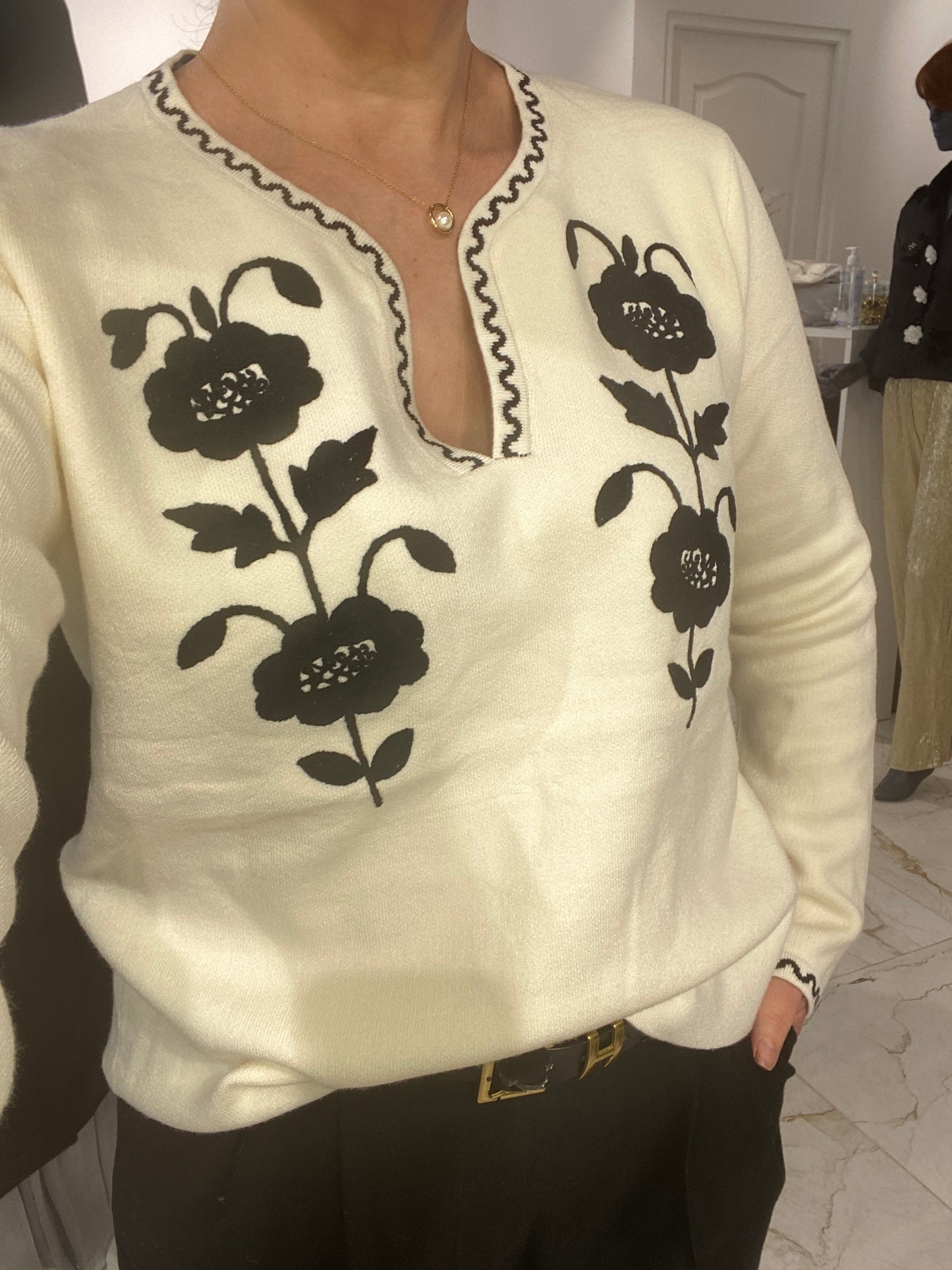 pull à fleurs