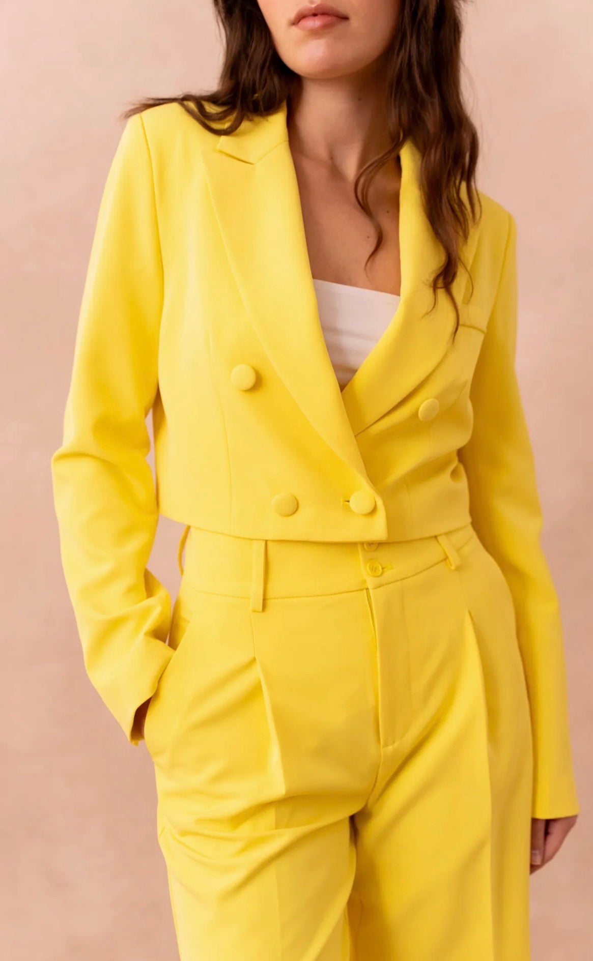 Ensemble jaune