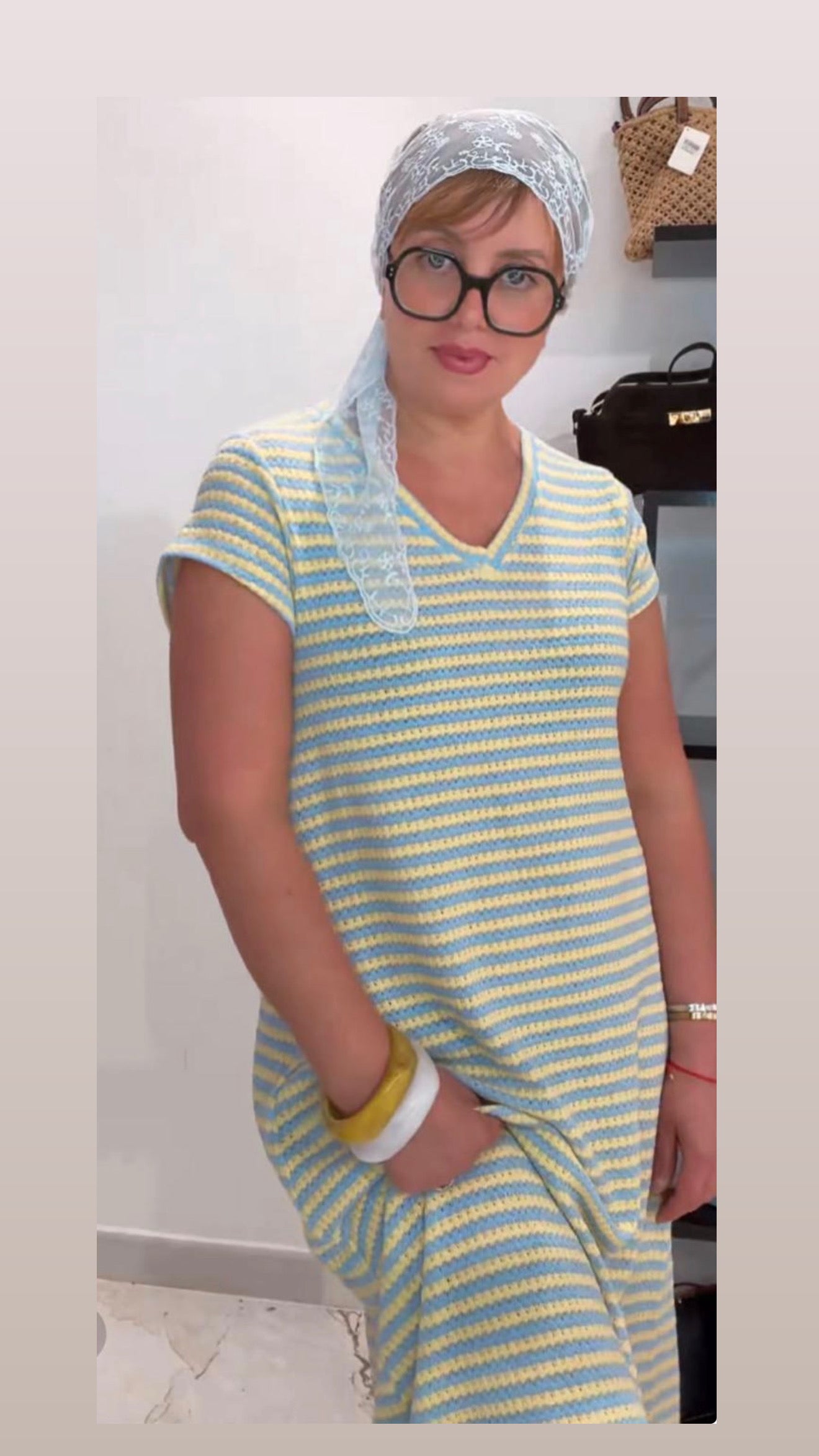 robe, Celia