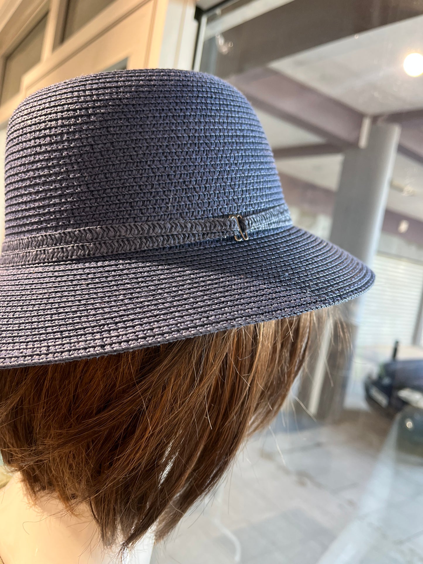Chapeau plage bleu marine