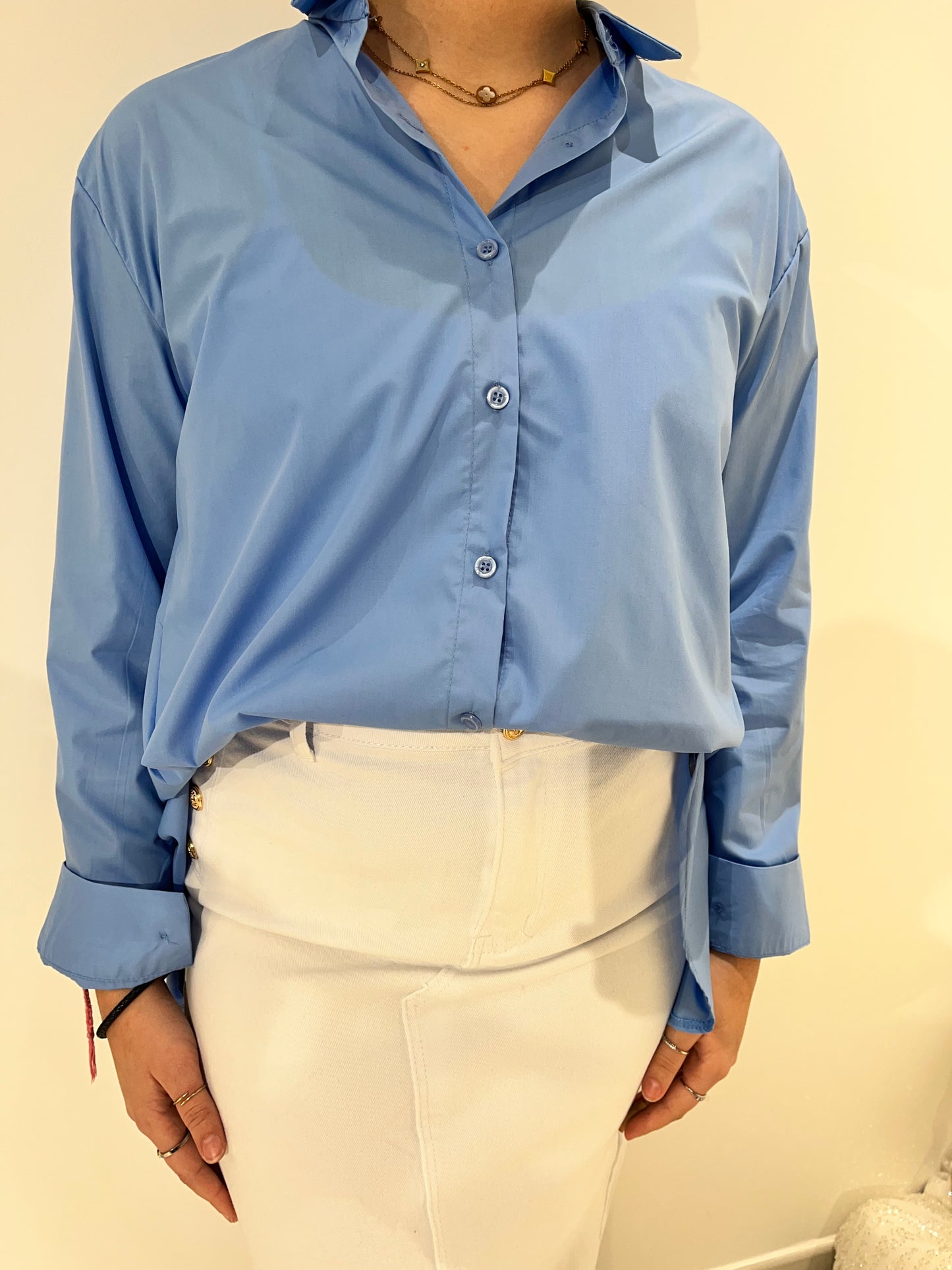 Chemise bleue portefeuille